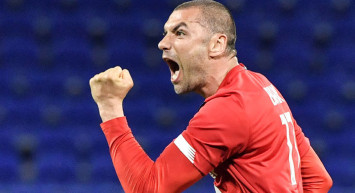 Milli Yıldız Fransa Manşetlerinde!