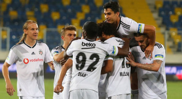 Mohamed Elneny'nin Babasından Transfer Açıklaması!