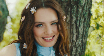 Nil Karaibrahimgil ailesiyle doğaya kaçtı: Şehir demek tehlike demek!