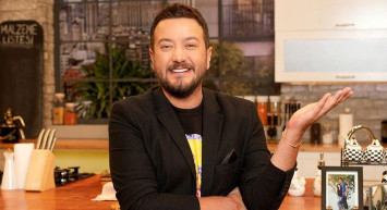 Onur Büyüktopçu Kan Kustu: 'Defolup Gidin'