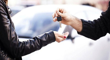 Otoda Faiz Sıfırlandı: İşte ÖTV Sonrası Araba Fiyatları