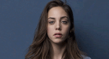 Öykü Karayel Kimdir?