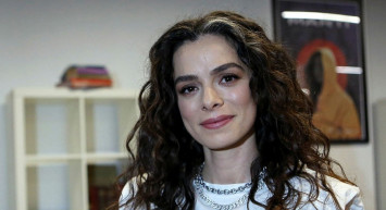 Özge Özpirinçci ve Burak Yamantürk Çiftinin Kızlarının Adı Belli Oldu