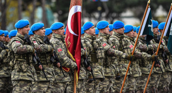 Pençe-Kilit Harekatı'nda şehit düşen 9 kahraman askerin ardında bıraktığı hikayeler...