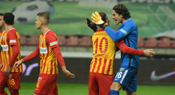 Rennes, Kayserispor'lu Doğan Alemdar'ı Transfer Etti!