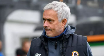 Roma'nın Teknik Direktörü Jose Mourinho Bursasporlu Taha Altıkardeş'in Transfer Edilmesini İstiyor!