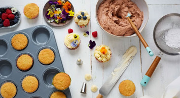 3 malzemeyle yapılan pratik pasta, kek, kurabiye tarifleri 