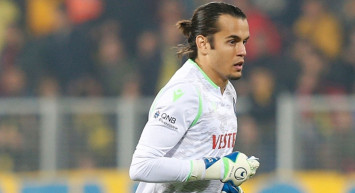 Şampiyon Trabzonspor'un kalecisi Erce Kardeşler'in transferi için Giresunspor kolları sıvadı!