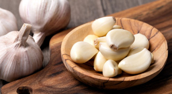 Sarımsak neye iyi gelir, hangi hastalıkları önler? Damar tıkanıklığını önleyen sarımsağın faydaları