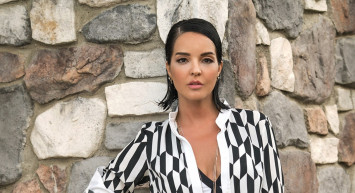 Şarkıcı Bengü Kimdir?