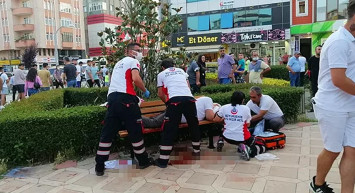 Seyyar Satıcı, Maskesiz Hapşıran Adamı Bıçakladı