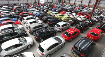 Sıfır Araba Almak İmkansız Hale Geldi! Bayide Yok Galeride İse Ateş Pahası