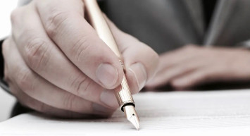 Sözleşmesine Enteresan Maddeler Olan Yıldız Futbolcular!