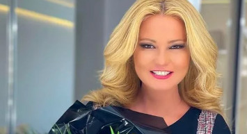 Sürpriz bir şekilde evlenen Müge Anlı’nın kızı Lidya Akdağ ortaya çıktı! Görenler şaşkınlığını gizleyemedi ‘Aynı annesi...’