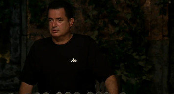 Survivor'da o isim adaya 'Burdaki Kitabımı Kapattım' diyerek veda etti... Elenen isim dengeleri değiştirecek!