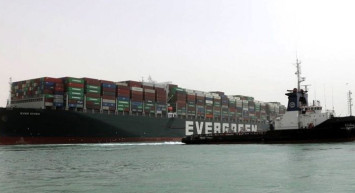 Süveyş Kanalı'nda Karaya Oturan Ever Given’ı Kurtarma Operasyonu Devam Ediyor