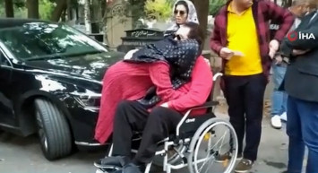 Tatlıses ailesi ölüm haberiyle yıkıldı! Derya Tuna İbrahim Tatlıses'e sarılarak ağladı