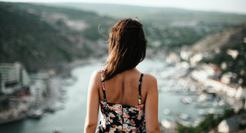 TikTok bu paylaşımı konuşuyor: İç çamaşırından sonra rahminden çıkan parçayı satıyor