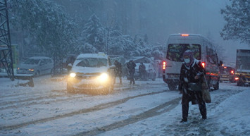 Trabzon'da Kar Engeli: Okullara 1 Gün Ara Verildi!
