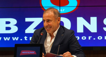 Trabzonspor Teknik Direktörü Abdullah Avcı'dan Derbi Açıklaması!