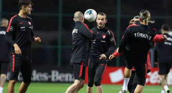 Trabzonspor ve Alanyaspor Arasında Abdülkadir Parmak ve Efecan Karaca Takası!