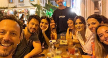 Tuba Büyüküstün İle Murat Boz’un Aşk Yaşadığı İddia Ediliyor