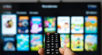 TV yayın akışı 15 Mart 2022 Salı: Bugün televizyonda neler var, hangi diziler var?