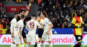 Uğur Meleke Göztepe - Galatasaray Maçında Kırılan Dünya Rekorunu Açıkladı!