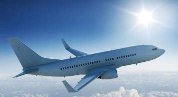 Ülkesinden Kaçmak İçin Uçağa Gizlenen Adamın Korkunç Sonu!