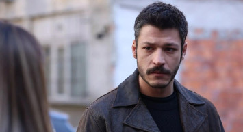 Ünlü oyuncu Kubilay Aka yanlışlıkla İnci Taneleri'nin senaryosunu ifşa etti: Yılmaz Erdoğan'ı kızdıran anlar...