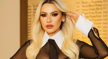 Ünlü şarkıcı Hadise'den evinde verdiği partideki konuklarına özel şov: Temizlik sopasıyla cesur dans!