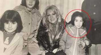 Ünlülerin hiçbir yerde görmediğiniz çocuklukları