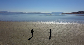 Van Gölü’nde Kuraklık Nedeniyle Yeni Adacıklar Ortaya Çıktı