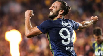 Vedat Muriqi Lazio'da Kalıyor!