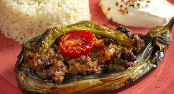 Vücudun en büyük düşmanı! Lezzeti damak çatlatıyor ama ağzınıza attığınız an...