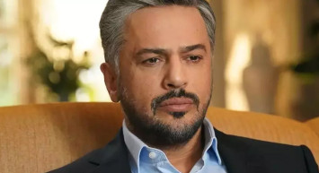 Yalı Çapkını'nın Orhan'ı Emre Altuğ'dan bomba açıklamalar: Çıplaklıktan çekinen bir...