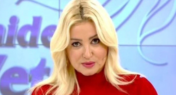 Zahide Yetiş'in sunduğu sahur programında konu cinselliğe gelince Mustafa Karataş çileden çıktı!