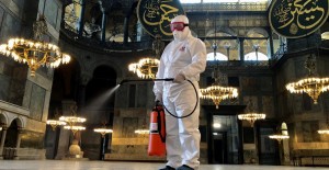 Ayasofya Müzesi Dezenfekte Ediliyor