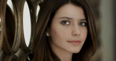 Beren Saat’ten Doğum Günü Paylaşımı