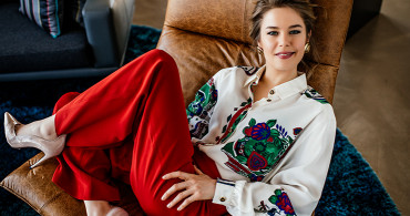 Burcu Biricik Yeni İmajını Paylaştı