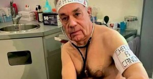 Almanya'da Ekipman Sıkıntısı Yaşayan Doktorlar Protesto Başlattı