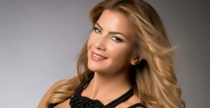 Ivana Sert Mezarlıkta Spor Yapıyor