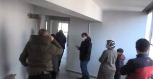 Kaçak Diş Kliniğine Baskınında, Kaçak Doğum Kliniği de Bulundu