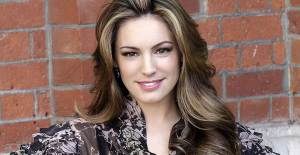 Kelly Brook Fotoğrafları - Kelly Brook Resimleri