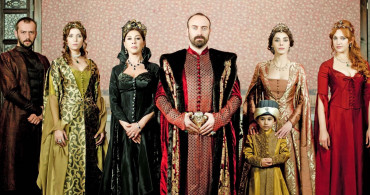 Muhteşem Yüzyıl’ın Mihrimah Sultan'ın kızı Kayra Zabcı’yı görenler şaşırıyor! Genç oyuncu Nurgül Yeşilçay’a benzetildi