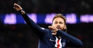 Neymar Lüks Evinde Karantina