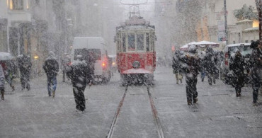 Peş Peşe Uyarılar Geldi! Kara Kış İstanbul'u Vuracak