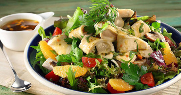 Haftanın 7 Gününe 7 Sağlıklı Salata Tarifi