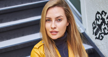 Chloe Loughnan Evlilik İddialarını Yalanladı