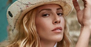 Sinem Kobal Otizmli Çocukların Eğitimine Destek Oldu
